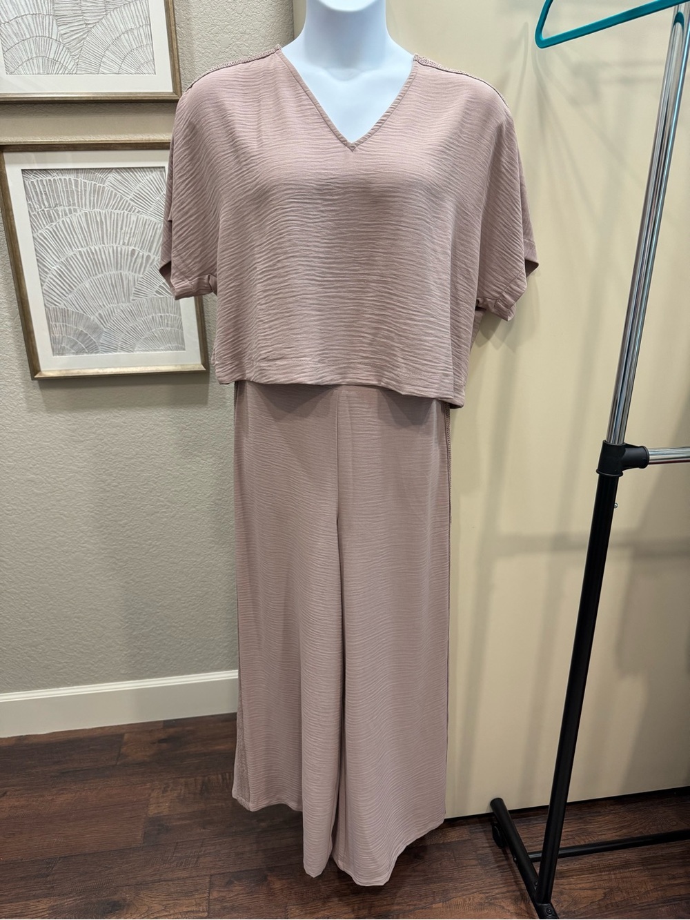 Adrianna Papell Dusty Rose Top/Pants set size Large